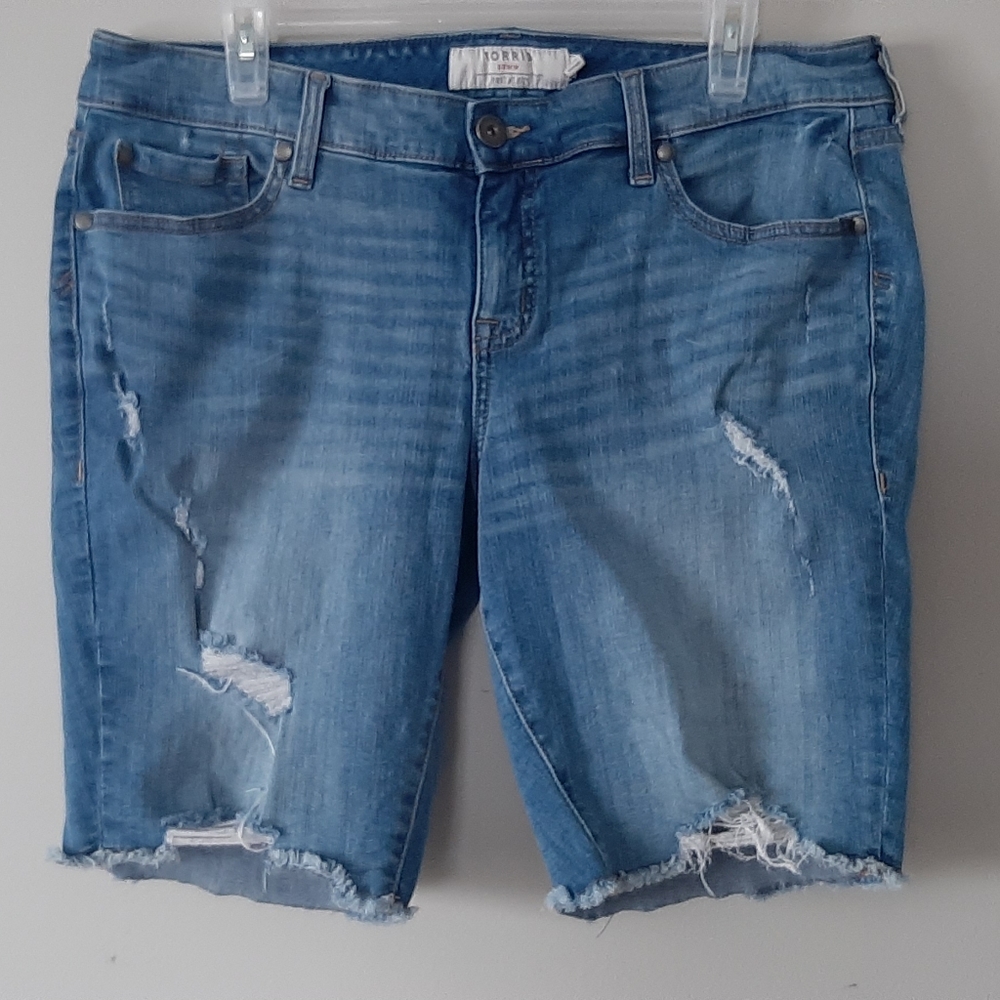 Torrid Denim Shorts ~ Size 14